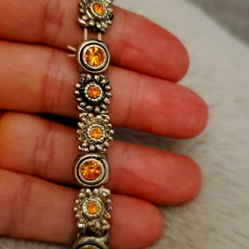 Cute bracelet